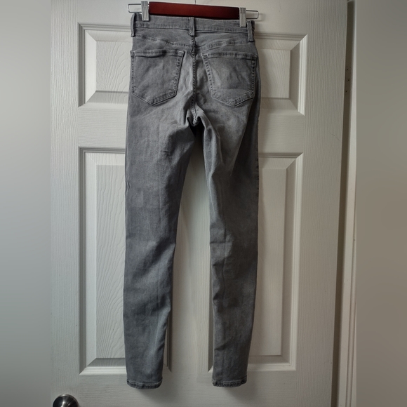 Women's Topshop Moto Gray skinny Jeans Size 24" waist - Picture 2 of 5